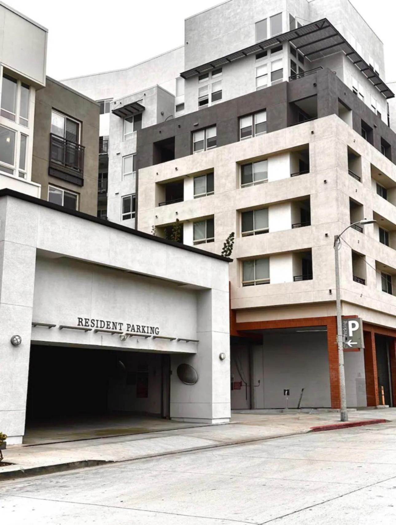 Creative 2 Levels Penthouse Apartment Los Angeles Exterior photo